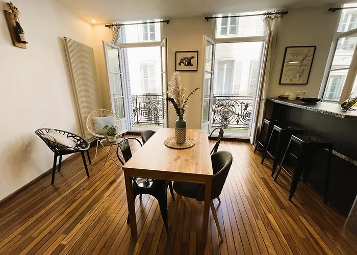 Apartment Le Balcon Des Cordeliers - Homillesime Dijon