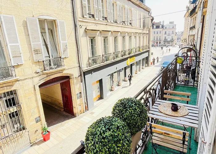 Apartment Le Balcon Des Cordeliers - Homillesime